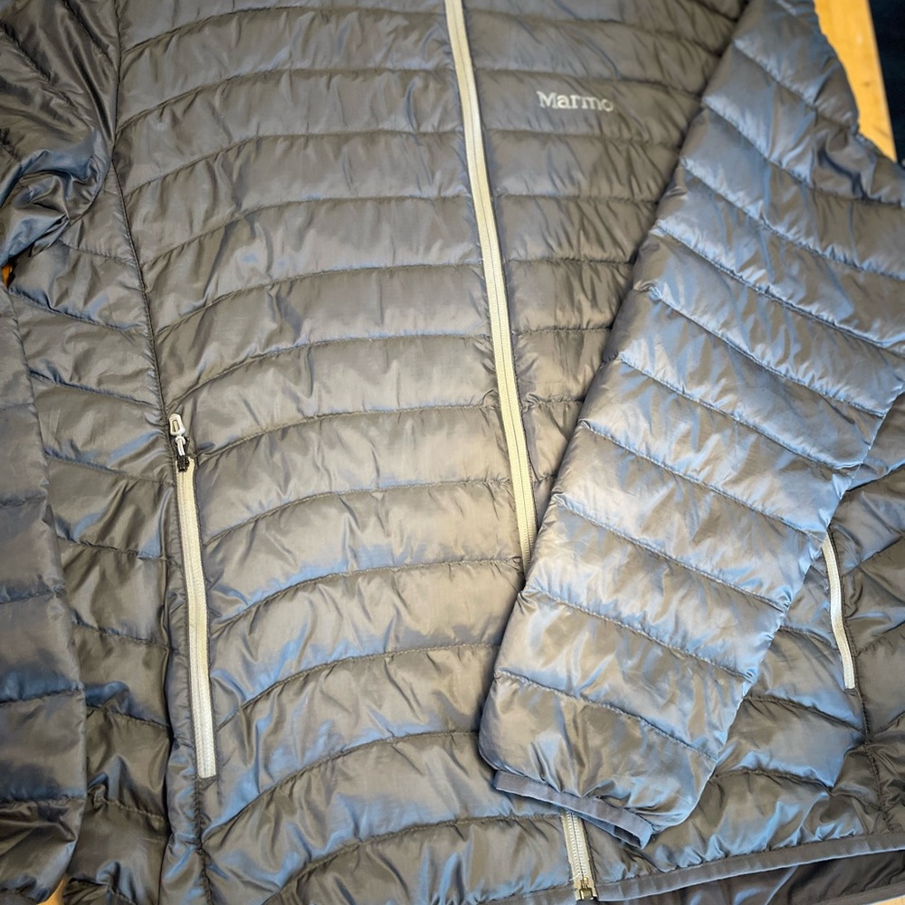 Marmot men’s Gray goose down Jacket